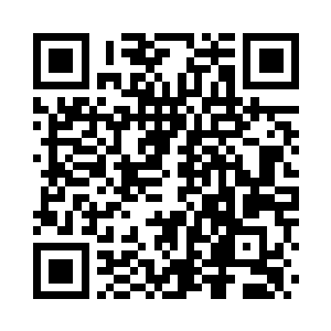 雷天将全身的的力量都集中在了自己的拳头上二维码生成