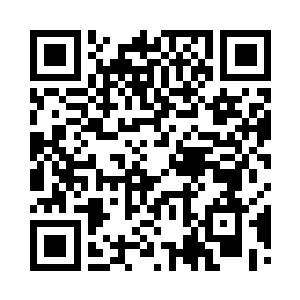 雷星峰就带着金大亚和疯鹰回到居住的小山二维码生成