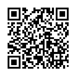 震宇天神看向我的脸色变得凝重了起来二维码生成