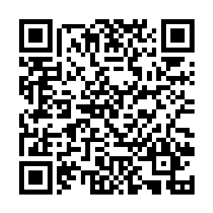 霍君白根本没有料到上杉铃音会突然向翟冰清下杀手二维码生成