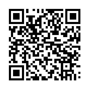 霎那间整个肩膀就如同被锤敲击一样二维码生成