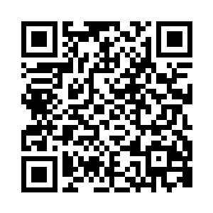 露出下面完整清晰可见的六芒星的图案二维码生成