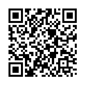 青衣都没有抬眼向她这边瞧上一眼二维码生成