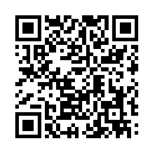 面对着从左右两翼冲击过来的华夏革命军大军二维码生成