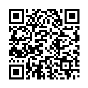 面对车中那些可以做她们父辈或祖辈的老男人二维码生成