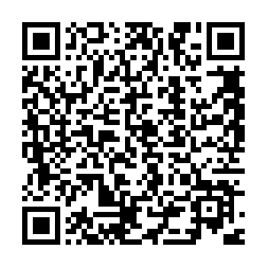韩宇就是一愣――他居然在人群中看到了上海华夏电影公司的熟面孔二维码生成