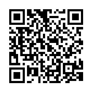 项城自然不会上前去打断韩风施展秘法二维码生成