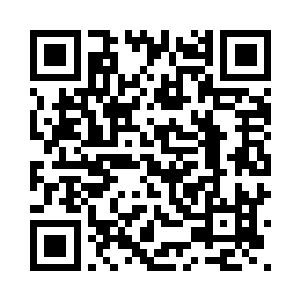 顾知武从旁边桌子上拿过一双筷子二维码生成
