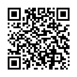 餐桌上的菜一半清淡一半是云擎喜欢吃的二维码生成