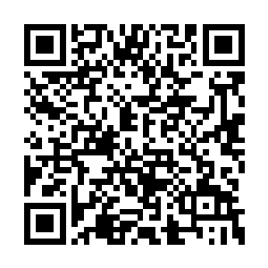 首先是全天下的豪商联合起来昭告全天下的商人二维码生成