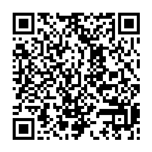 马文听到有人在向诸神祈祷――那是白银之神的牧师――他在祈祷诸神庇佑二维码生成