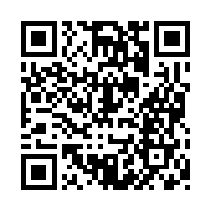 马文能在空中用匕首完成如此精准的插入二维码生成