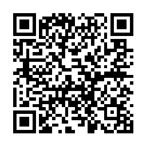 马特早就竖起了耳朵听着贝海和猎手号船长的通话二维码生成