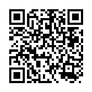 高扬袋子里的东西往他面前的大茶几上一倒二维码生成