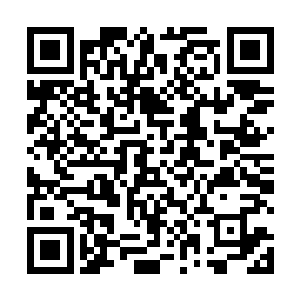 魔无极的对面则是一个浑身笼罩在黑色长袍之中的高手二维码生成