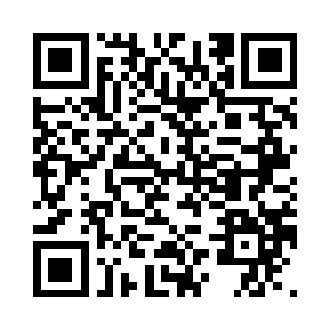 鱼网与海交界处如同沸腾的锅底一样二维码生成