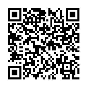 鹏魔王只得松开了拽着玄奘的手转身遁入黑水之中二维码生成