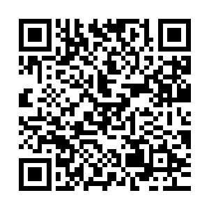 黄依便将她这两年来在红河集团之内了解的情况都一一说了出来二维码生成