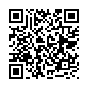 黄富对着赵辉耳旁悄声地嘀咕几句二维码生成