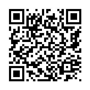 黄小牙却是漫不经心地对着杨一凡道二维码生成