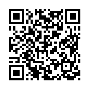 黄泉郡主并没有把叶莫刚才的话放在心上二维码生成