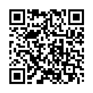 黑色的车子猛然向着那人的背后撞过去二维码生成