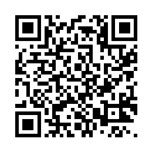 黑蝎娘子看着杨九那神色变化的眼眸二维码生成