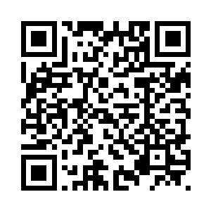 黑衣人双足一顿向着那片密林投去二维码生成