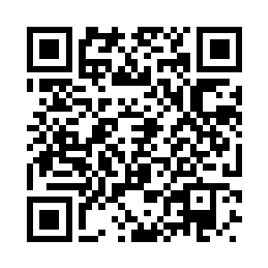 黑衣左使看着脸上沾满了尘土的方凌二维码生成