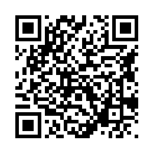 黑魔法和白魔法在龙傲天的体内融合着二维码生成