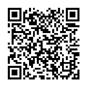 黝黑的肤色和挺拔的五官原本如岩石般的粗糙质感二维码生成