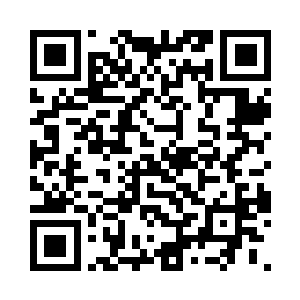 龙傲天穿过融化的冰幕轻轻地走上前去二维码生成