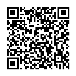 龙天行听到龙傲天提到天风神帝顿时有些震惊的说道二维码生成