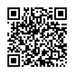 龙宇觉得这些黑炎颜色似乎比起以往更加深邃二维码生成